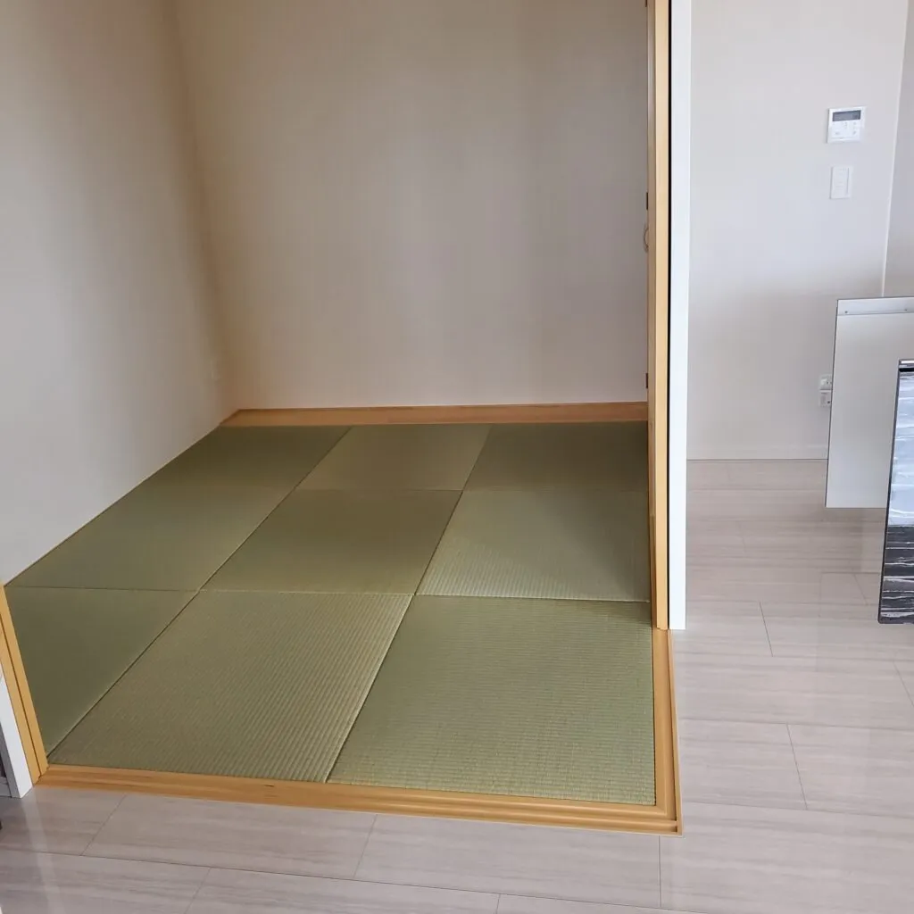 たたみ新調 半帖縁なし(琉球畳)9枚 納品完了(宜野湾市)～中国産表