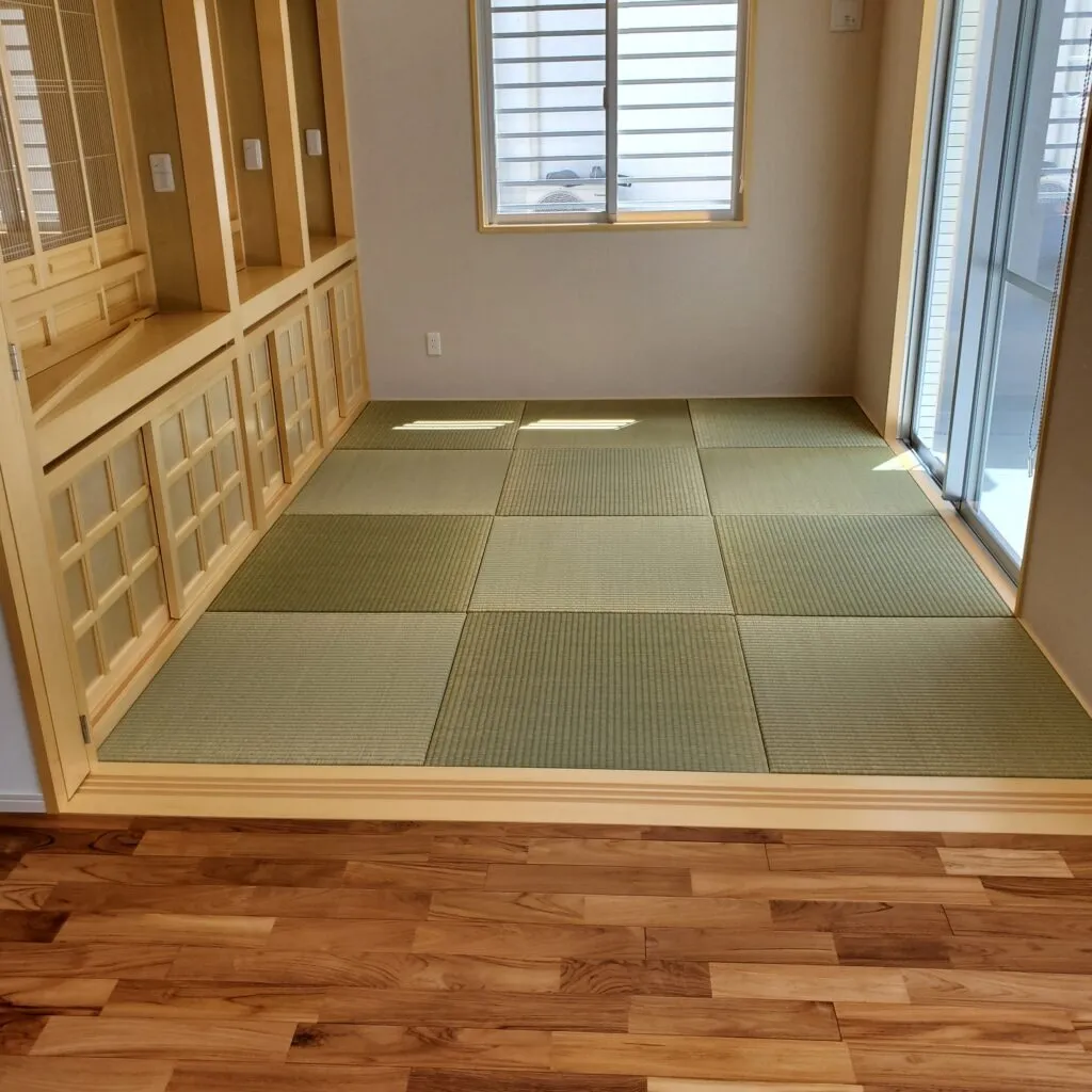 たたみ新調 半帖縁なし(琉球畳)12枚 納品完了(南城市)～中国産ビーグ(本間)