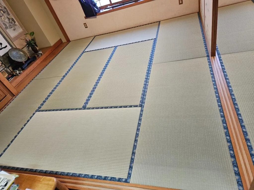 畳表替　8帖間　納品完了(那覇市)～ひのさくら(熊本産畳表)特等品