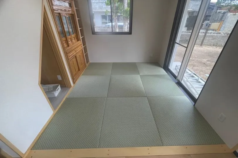 【 沖縄県島尻郡久米島町|琉球畳の新調】半帖縁無し│セキスイ市松グリーン|施工事例|三原産業